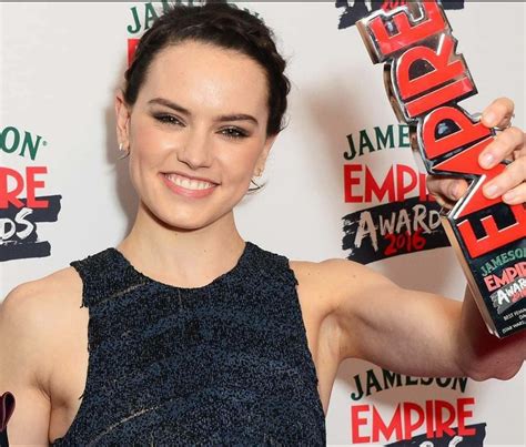 daisy ridley mr skin|Daisy Ridley Just Got Real About What PCOS Does to Your Skin